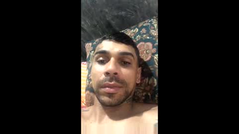 Snapshot of allanbarreto chatting on May 4, 2026, 2:46 pm Allan online show from May 4, 2026, 2:46 pm
