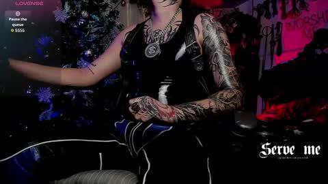 Snapshot of allanhurtss chatting on December 22, 2025, 9:34 pm online show from December 22, 2025, 9:34 pm