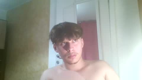 fuckmales online show from July 27, 2026, 6:31 am