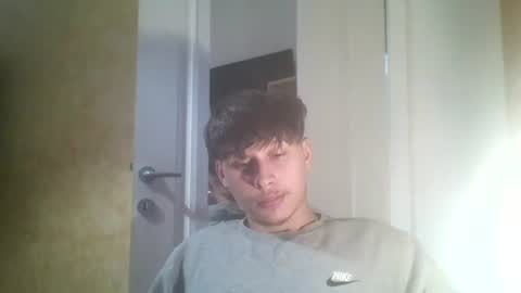 fuckmales online show from July 28, 2026, 5:58 am