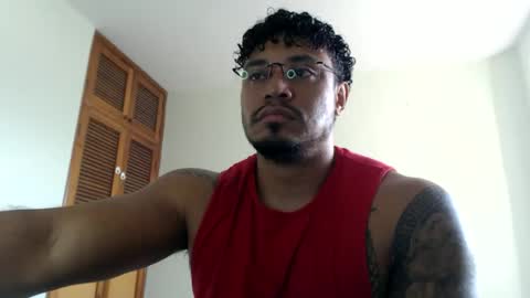 Snapshot of allen_ferrer10 chatting on May 24, 2026, 5:40 pm allen_ferrer10 online show from May 24, 2026, 5:40 pm