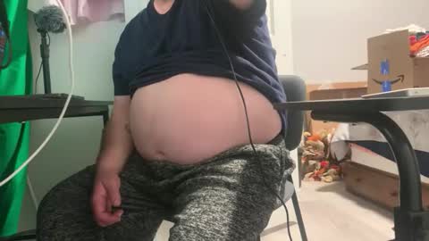 Snapshot of allergictochat chatting on October 22, 2025, 10:42 pm Allergictolove online show from October 22, 2025, 10:42 pm