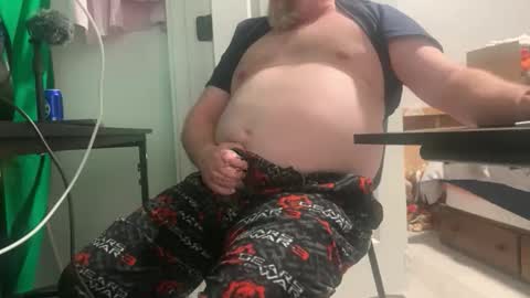 Snapshot of allergictochat chatting on October 24, 2025, 11:01 pm Allergictolove online show from October 24, 2025, 11:01 pm