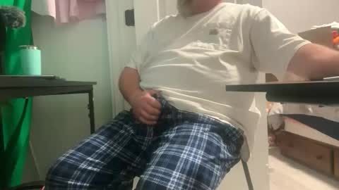 Snapshot of allergictochat chatting on October 26, 2025, 6:25 pm Allergictolove online show from October 26, 2025, 6:25 pm