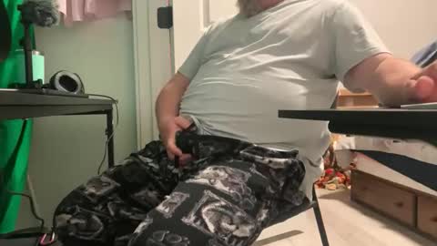 Snapshot of allergictochat chatting on November 1, 2025, 1:57 pm Allergictolove online show from November 1, 2025, 1:57 pm