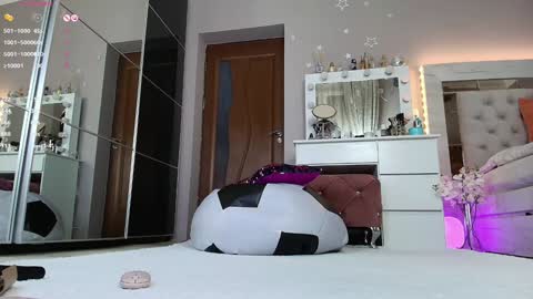 Snapshot of allesya23 chatting on January 11, 2025, 8:21 pm onlyfansallesya23 online show from January 11, 2025, 8:21 pm