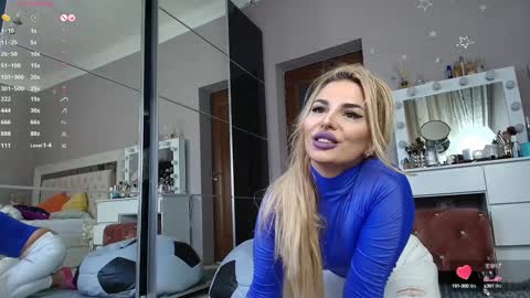 Snapshot of allesya23 chatting on February 8, 2025, 1:11 pm onlyfansallesya23 online show from February 8, 2025, 1:11 pm