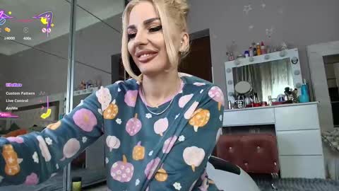 Snapshot of allesya23 chatting on December 5, 2025, 10:02 am onlyfansallesya23 online show from December 5, 2025, 10:02 am