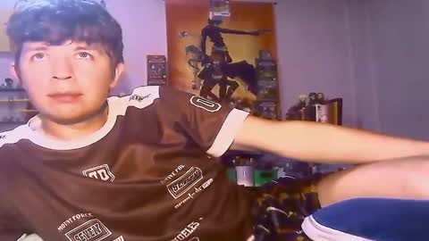 Snapshot of allex14141414xd chatting on December 14, 2025, 7:03 am allex14141414xd online show from December 14, 2025, 7:03 am