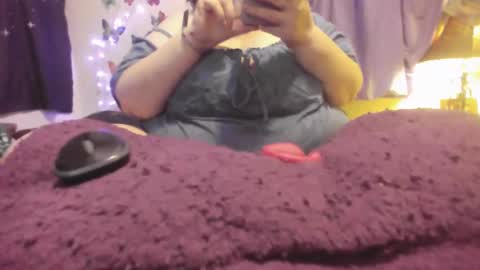 Snapshot of alli_kat78 chatting on January 2, 2025, 9:00 am Alli Kat online show from January 2, 2025, 9:00 am