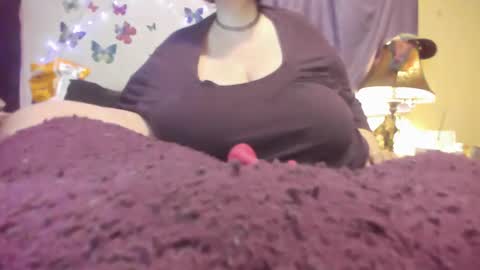 Snapshot of alli_kat78 chatting on February 4, 2025, 12:33 pm Alli Kat online show from February 4, 2025, 12:33 pm