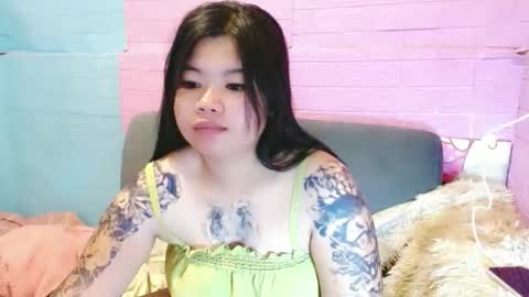 allianahpetit online show from February 26, 2026, 2:54 am