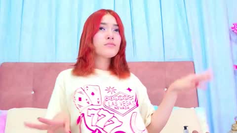 Allicia online show from December 22, 2025, 7:11 pm