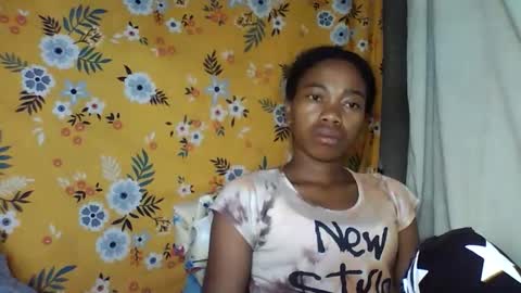 Snapshot of alliciax632770 chatting on December 16, 2025, 3:17 pm alliciax632770 online show from December 16, 2025, 3:17 pm