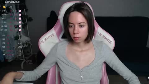 alice online show from October 3, 2025, 8:28 pm