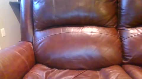 alliebearx online show from February 12, 2026, 4:02 pm