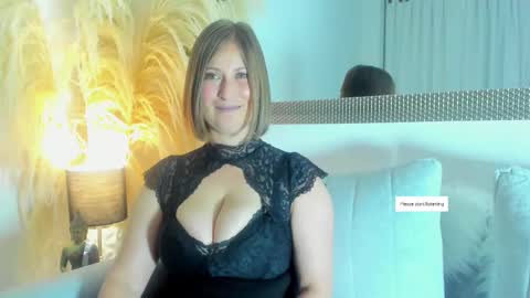 Snapshot of allison_01stone chatting on September 16, 2025, 9:49 pm Allison online show from September 16, 2025, 9:49 pm