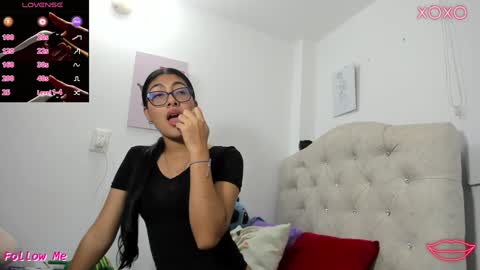 Nana online show from February 9, 2025, 4:04 am