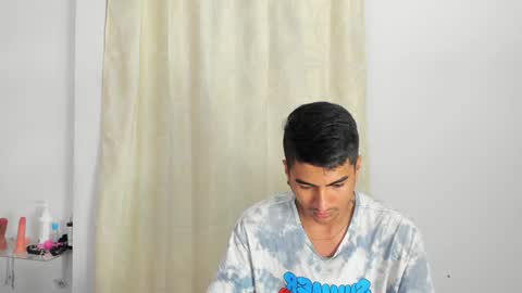 Snapshot of allisonjustingb chatting on January 9, 2025, 3:26 am AllisonJustin online show from January 9, 2025, 3:26 am