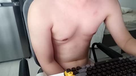 AllisonM online show from September 21, 2025, 6:26 am