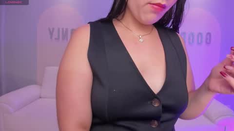 Snapshot of allisonrogersx chatting on December 20, 2025, 6:48 pm Allison Rogers online show from December 20, 2025, 6:48 pm