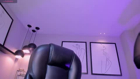 Snapshot of allisonrogersx chatting on February 25, 2026, 3:16 am Allison Rogers online show from February 25, 2026, 3:16 am