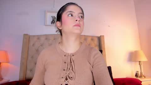 Snapshot of allisson_m chatting on January 7, 2026, 12:07 pm allisson online show from January 7, 2026, 12:07 pm