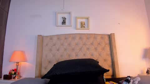 Snapshot of allisson_m chatting on January 17, 2026, 12:10 pm allisson online show from January 17, 2026, 12:10 pm