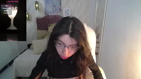 alison online show from November 10, 2025, 7:24 pm