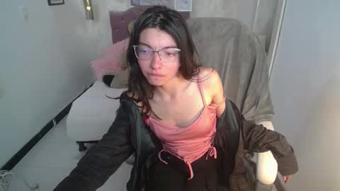 alison online show from November 26, 2025, 8:21 pm