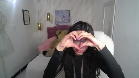 alison online show from December 4, 2025, 8:06 pm