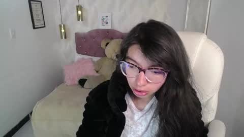 Snapshot of alllyson_ chatting on February 20, 2026, 7:47 pm alison online show from February 20, 2026, 7:47 pm