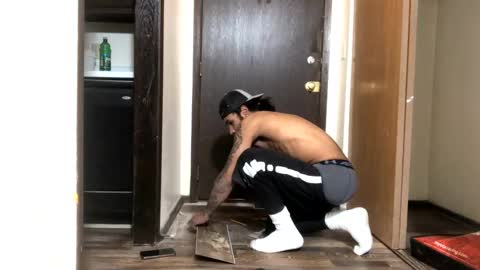 Snapshot of allthewayup10 chatting on February 26, 2025, 7:09 am allthewayup10 online show from February 26, 2025, 7:09 am