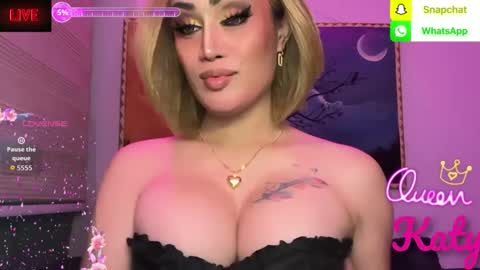 Snapshot of alluring_gemini chatting on June 2, 2026, 6:15 am Queen Majesty Katy online show from June 2, 2026, 6:15 am