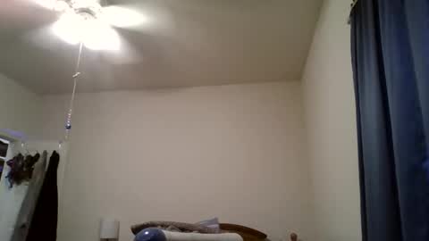 ally12334 online show from November 15, 2025, 4:14 pm