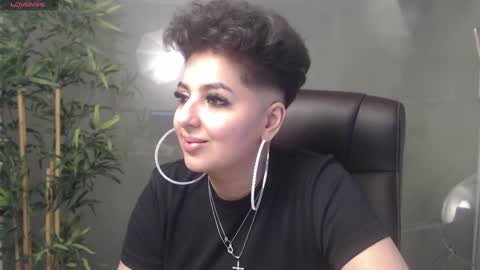 Snapshot of allyiah chatting on December 24, 2024, 1:27 am online show from December 24, 2024, 1:27 am