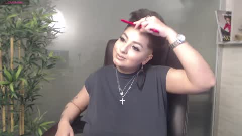 Snapshot of allyiah chatting on January 10, 2025, 10:36 pm online show from January 10, 2025, 10:36 pm