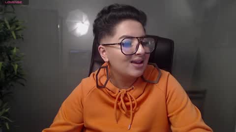 Snapshot of allyiah chatting on January 27, 2025, 1:16 am online show from January 27, 2025, 1:16 am