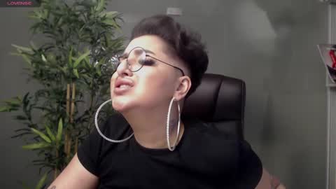 Snapshot of allyiah chatting on February 12, 2025, 11:30 pm online show from February 12, 2025, 11:30 pm