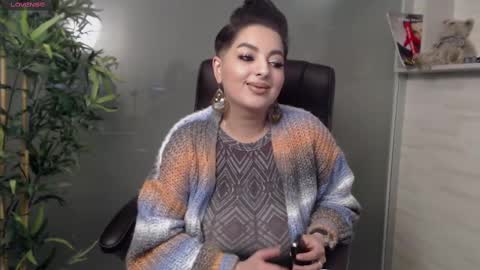 Snapshot of allyiah chatting on February 20, 2025, 9:31 pm online show from February 20, 2025, 9:31 pm