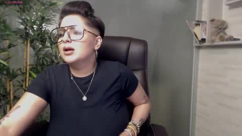 Snapshot of allyiah chatting on February 27, 2025, 11:04 pm online show from February 27, 2025, 11:04 pm