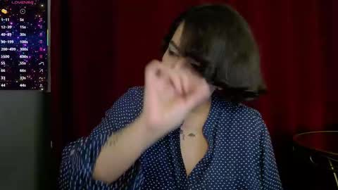 Snapshot of allyiah chatting on November 16, 2025, 10:04 pm online show from November 16, 2025, 10:04 pm