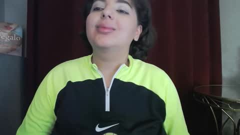 Snapshot of allyiah chatting on December 15, 2025, 11:20 pm online show from December 15, 2025, 11:20 pm