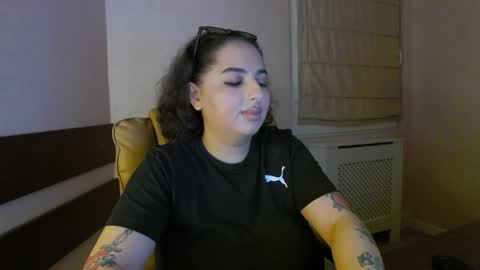 Snapshot of allyiah chatting on June 9, 2026, 6:41 pm online show from June 9, 2026, 6:41 pm