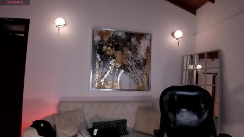 Alisson online show from October 28, 2025, 10:08 am