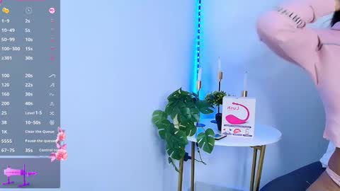 Snapshot of allymdo chatting on November 13, 2025, 12:04 pm allymdo online show from November 13, 2025, 12:04 pm