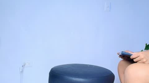 allymdo online show from December 21, 2025, 2:57 pm