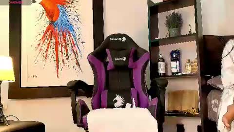 allymdo online show from August 5, 2026, 6:22 pm