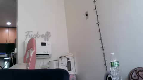 Ally Girl In Her Ally World online show from July 14, 2026, 2:05 am