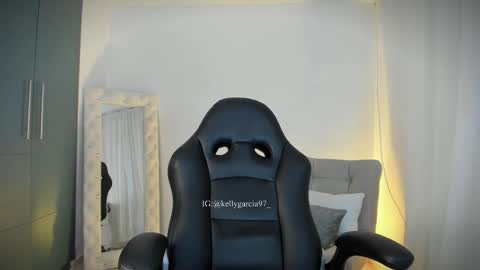 Kelly  online show from February 13, 2026, 12:56 pm